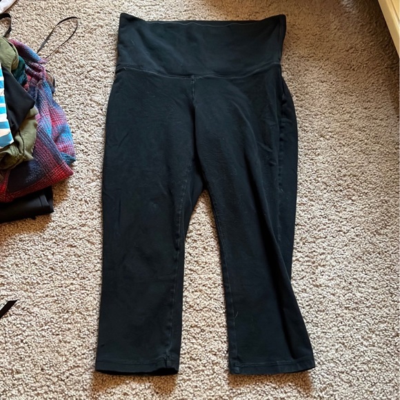 Mossimo Supply Co. | Pants u0026 Jumpsuits | Mossimo Supply Co Yoga Capri  Leggings | Poshmark